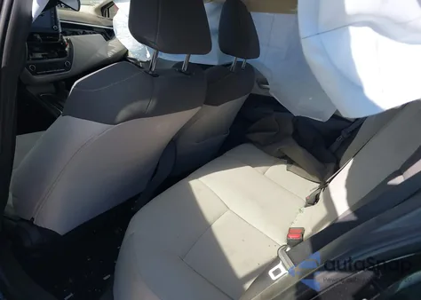 2020 Toyota Corolla Le z USA, uszkodzony, nr VIN JTDEPRAE9LJ046442